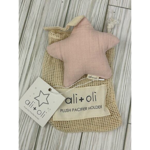 Ali + Oli Plush Pacifier Holder Clip Strap Boutique NEW Soft Muslin Pink Star - Picture 2 of 3